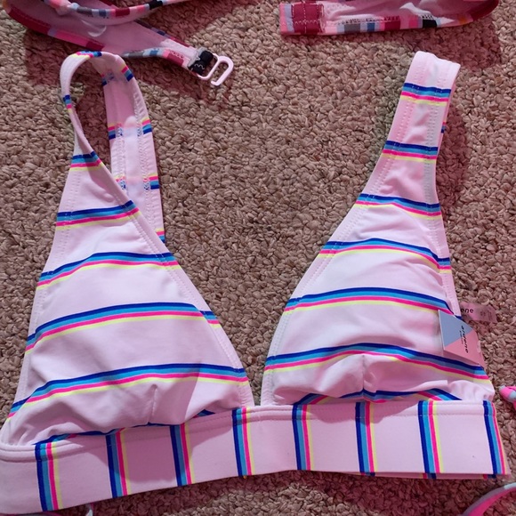 3 striped bikini tops - Picture 3 of 4